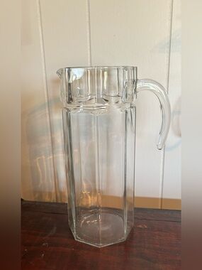 Vintage French Luminarc Octime glass pitcher-France 10.5 Inches Tall